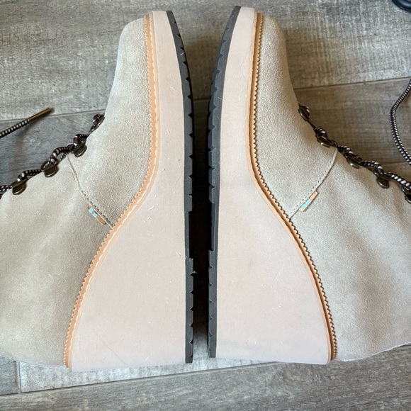 TOMS Womens Melrose Nubuck Ankle Wedge Booties - size 7.5 - Picture 14 of 15